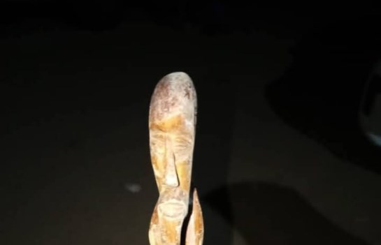 تمثال أثري تمثال أثري