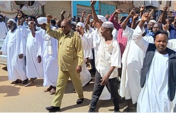 مظاهرات عقب صلاة الجمعة في أم درمان لدعم القوات المسلحة