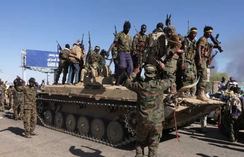 الجيش الجيش