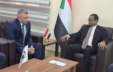 وزير الثقافة والإعلام والسياحة يبحث مع السفير الروسي تعزيز التعاون بين البلدين