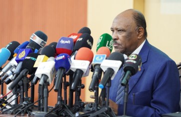 وزير الخارجية