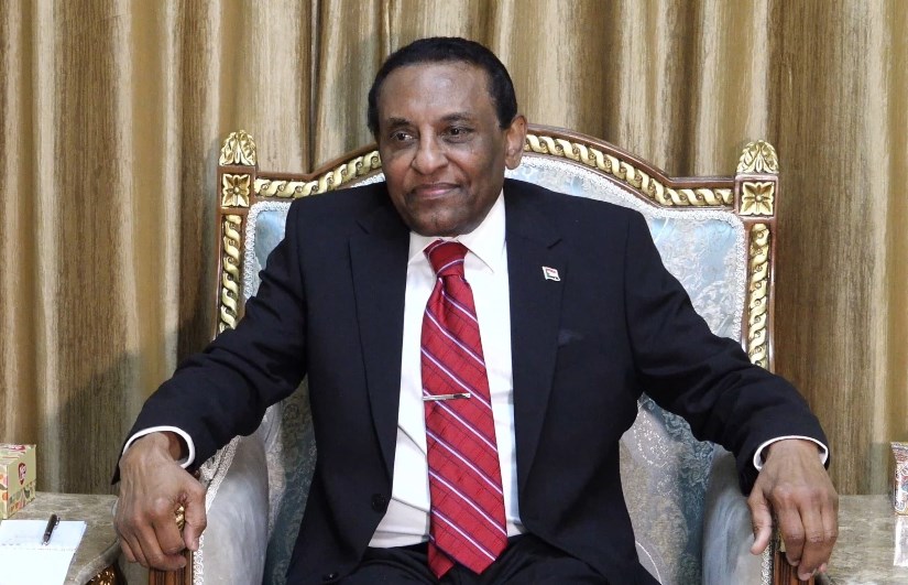 رئيس الوزراء الدكتور كامل إدريس