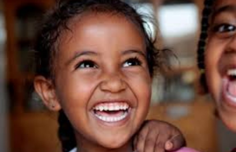 طفلة سودانية