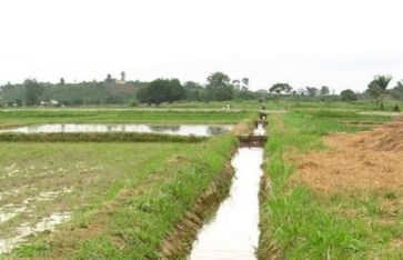 الدفع بآليات حفر في خطة إسعافية لمعالجة مشاكل الري بمشروع الجزيرة