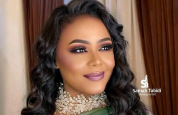 الفنانة مكارم بشير