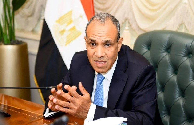وزير الخارجية المصري