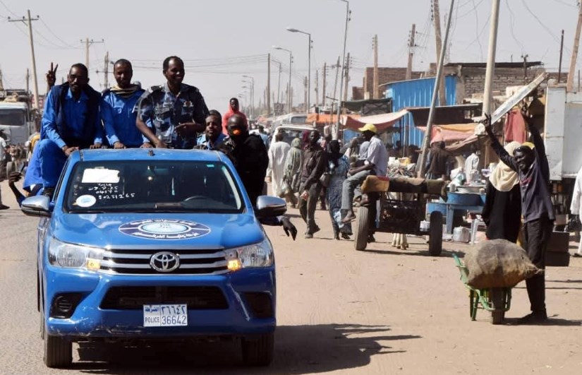 انتشار شرطي واسع لشرطة محلية جبل أولياء احتفاءً بعيدها 71