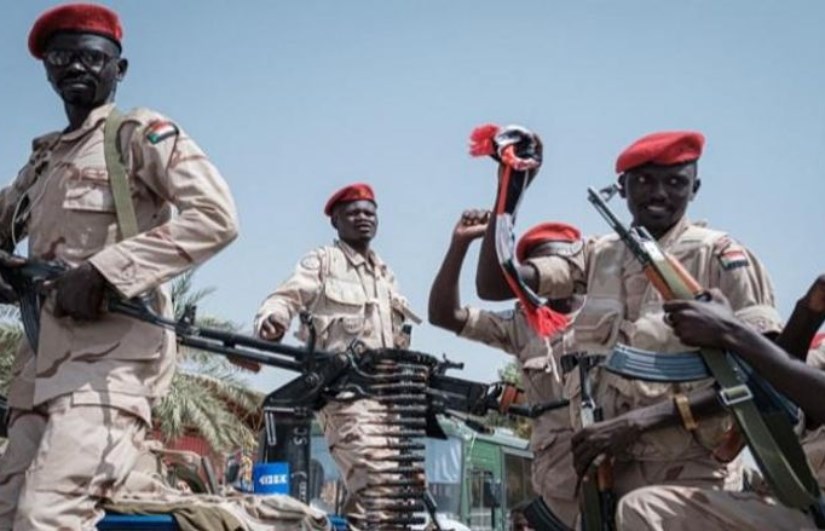 توقيف متعاونين مع المليشيا في جبرة جنوب الخرطوم ومصادرة أسلحة ومعدات عسكرية