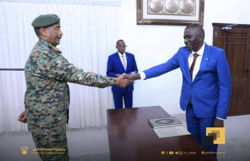  مصطفى تمبور