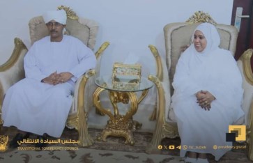 عضو مجلس السيادة دكتورة نوارة تلتقي قيادات الإدارة الأهلية بولاية كسلا