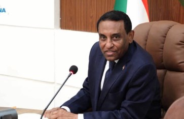 كامل إدريس