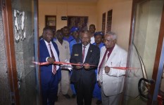 مكتب تسجيلات الأراضي 