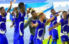 الهلال يُسقط المريخ ويعتلي عرش الدوري السوداني