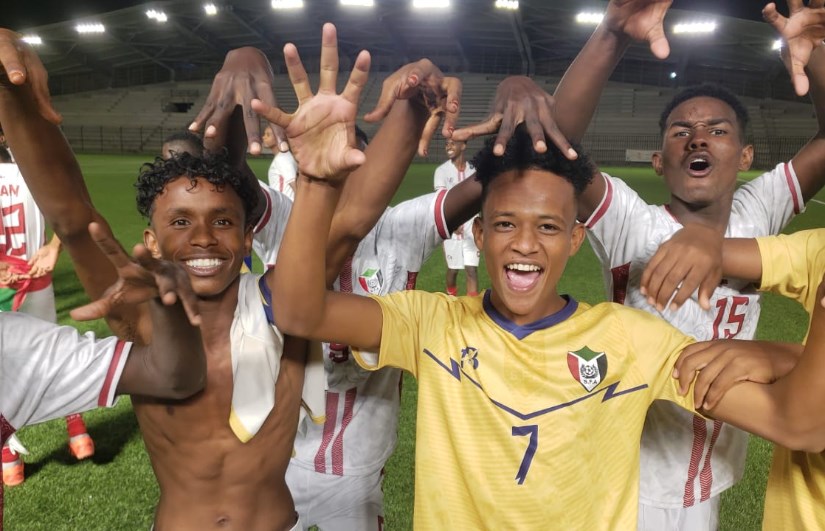 منتخب السودان المدرسي يتأهل إلى نصف النهائي بعد فوز مثير على نيجيريا