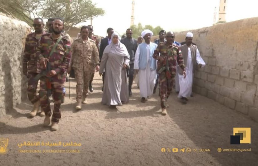 عضو مجلس السيادة د. نوارة أبو محمد تشيد بدور خلاوي همشكوريب في الدعوة وتعزيز الروح الوطنية عضو مجلس السيادة د. نوارة أبو محمد تشيد بدور خلاوي همشكوريب في الدعوة وتعزيز الروح الوطنية