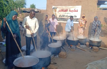 مبادرات إنسانية بالفاشر