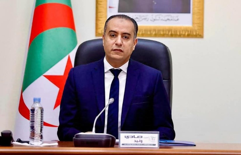 وزير الرياضة الجزائري وزير الرياضة الجزائري