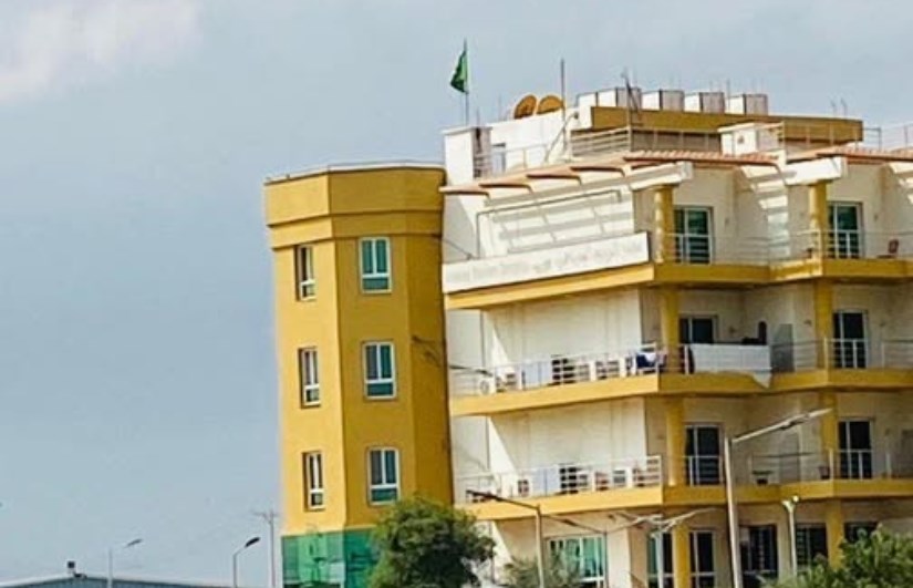 القنصلية السعودية تبدأ معالجة يدوية لجوازات المواطنين اعتباراً من الأربعاء