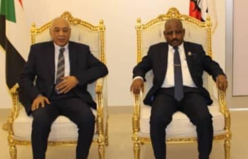 وزير العدل يلتقي رئيس المحكمة الدستورية