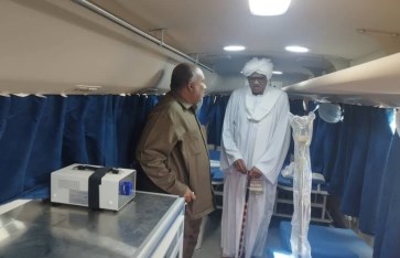 والي القضارف