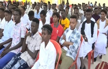 خريج 480 من الأطفال النازحين