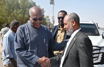 وزيرا الصحة بتفقدان الخدمات الصحية 