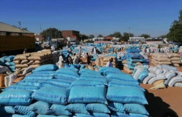 سوق محصولات الأبيض