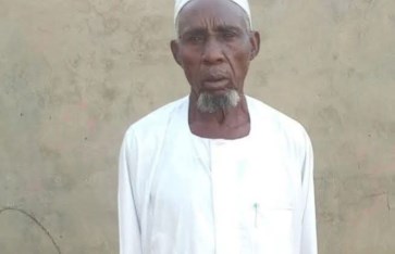 عمدة منطقة مهاجرية عمر أديبو