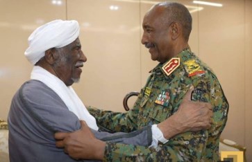 مراسم تسليم الوثيقة 