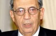 الدكتور عمرو موسى