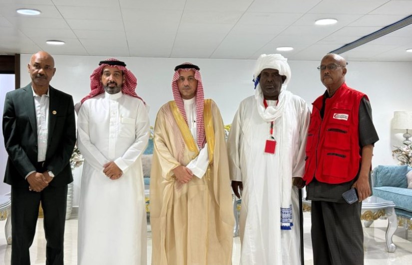  الأمين العام للمنظمة العربية لجمعيات الهلال الأحمر 