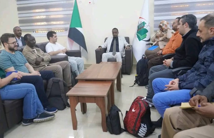 وزير الثقافة السوداني يستقبل أول وفد إعلامي أجنبي