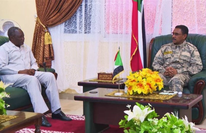 والي كسلا يستقبل وفد حركة وجيش تحرير السودان