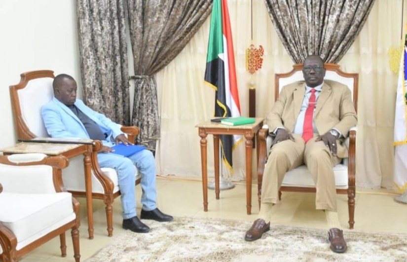 حاكم النيل الأزرق يتفقد الأوضاع الأمنية والخدمية بمحافظة الكرمك