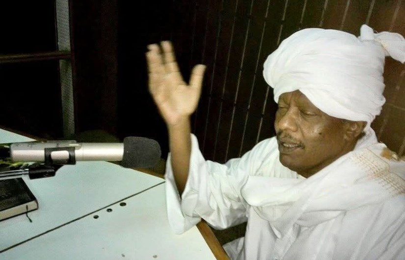 البروفيسور الإذاعي صلاح الدين