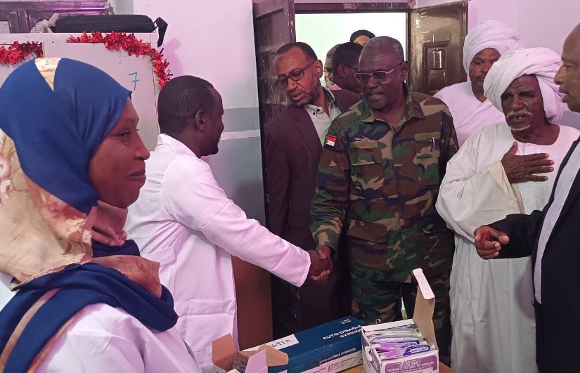 والي الخرطوم يفتتح مركز صحي العجباب