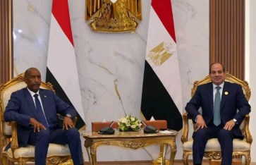 لقاء البرهان والسيسي يبحث دعم السودان وتعزيز التعاون المشترك