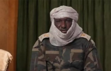 انشقاق قائد مجموعة المهام الخاصة بالدعم السريع برفقة 300 ضابط وجندي