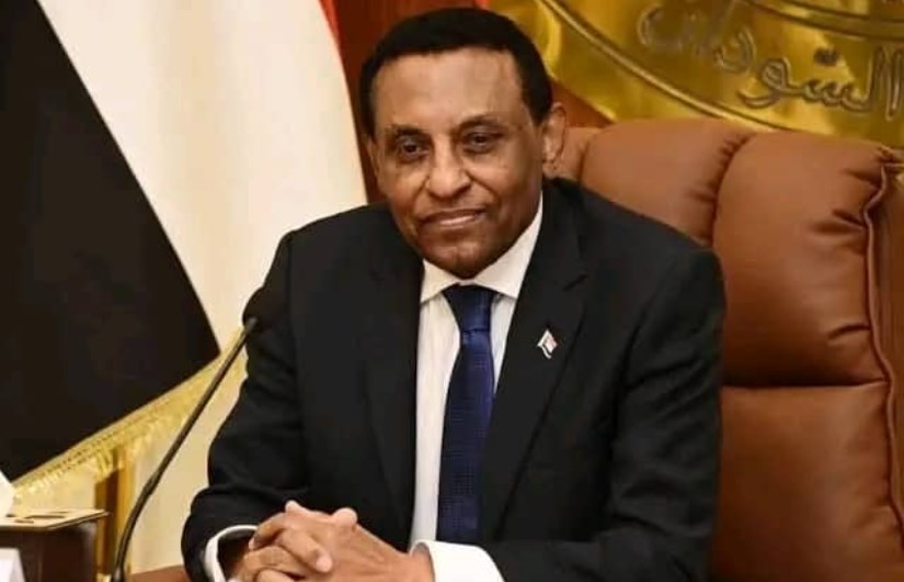 كامل إدريس
