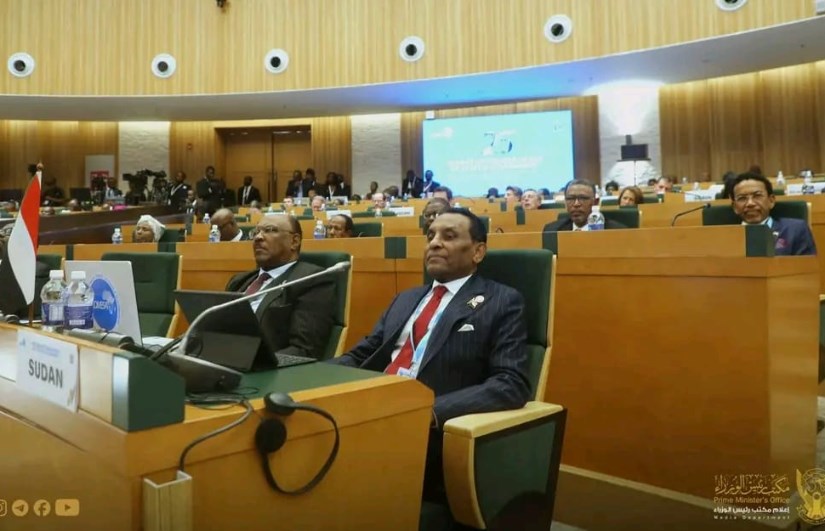 كامل إدريس يخاطب قمة الكوميسا ويطالب بدعم السودان في مرحلة إعادة الإعمار