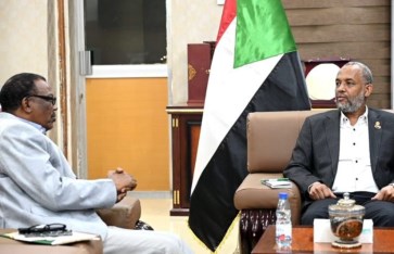 وزير الصحة مع الزين سعد