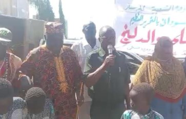 خلال المسيرة