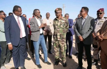  والي الولاية الشمالية يتفقد المشروع