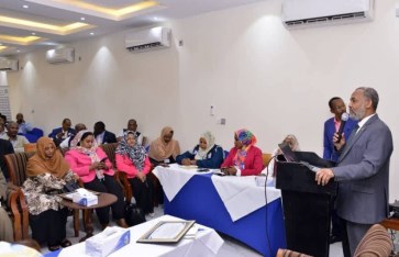 وزير الصحة الاتحادي خلال الجلسة الختامية