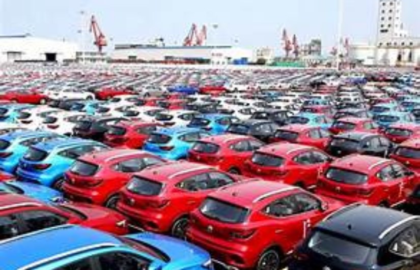 استيراد السيارات