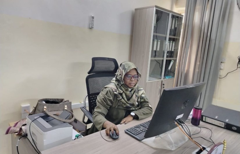  الأستاذة نادية الزبير أحمد، مدير التغطية السكانية