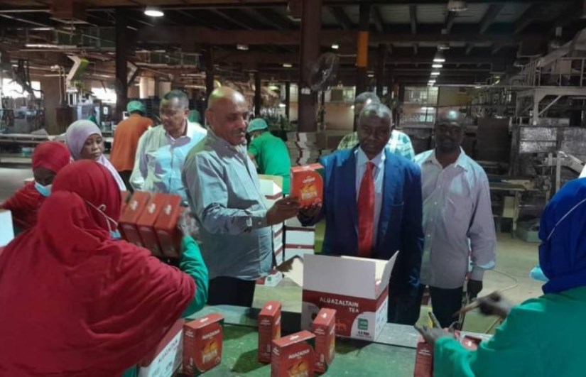  زيارة المدير العام لمصانع شركة كوفتي