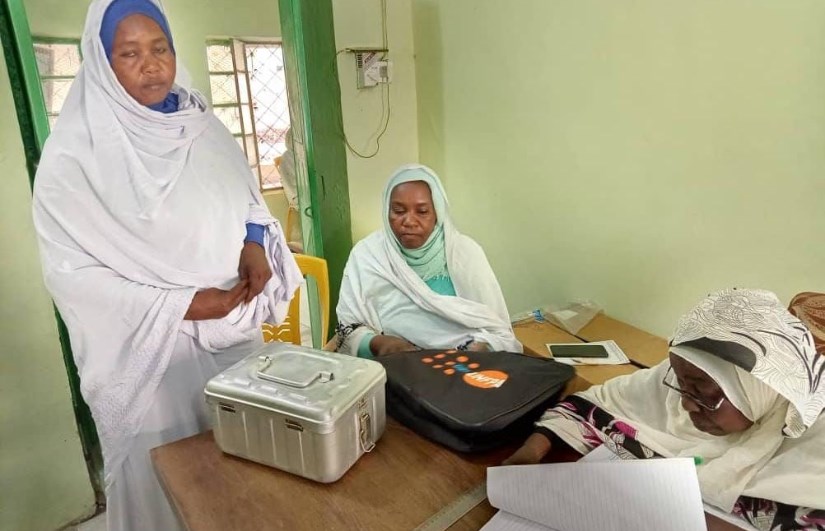 حقائب القابلات