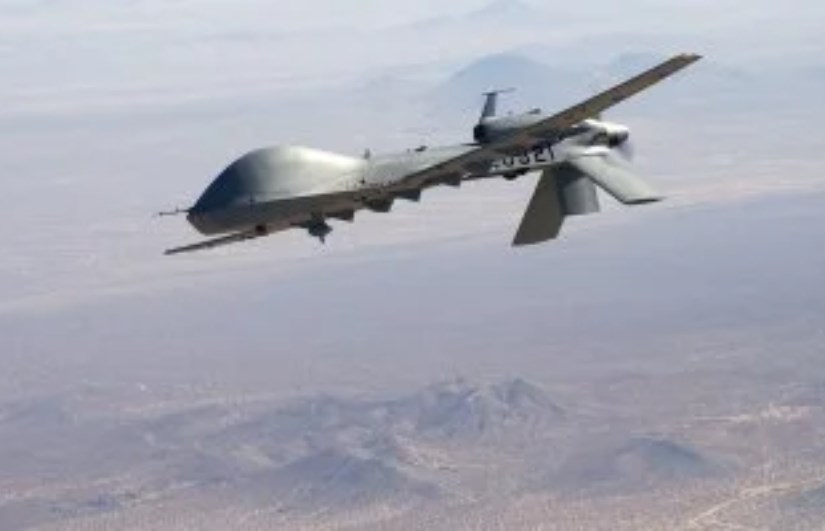 طائرات مسيرة