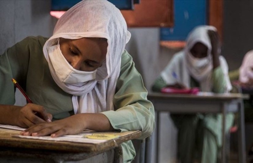 طلاب الشهادة الثانوية